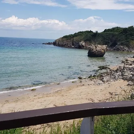 Sand Lilies Beach Apartament